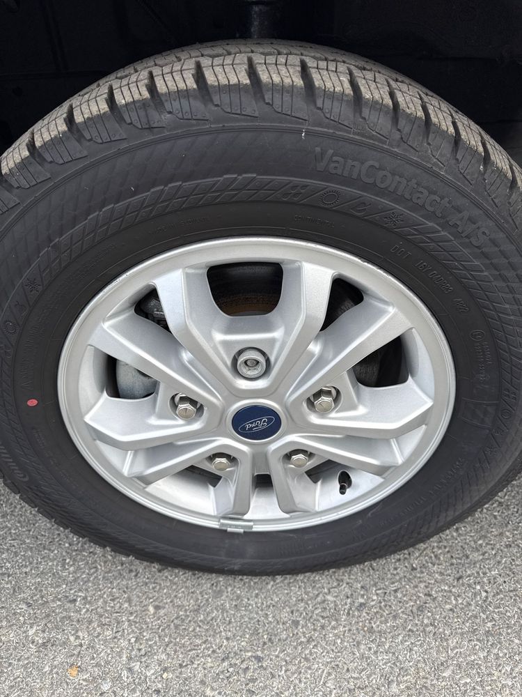 2023 Ford Transit photo 12