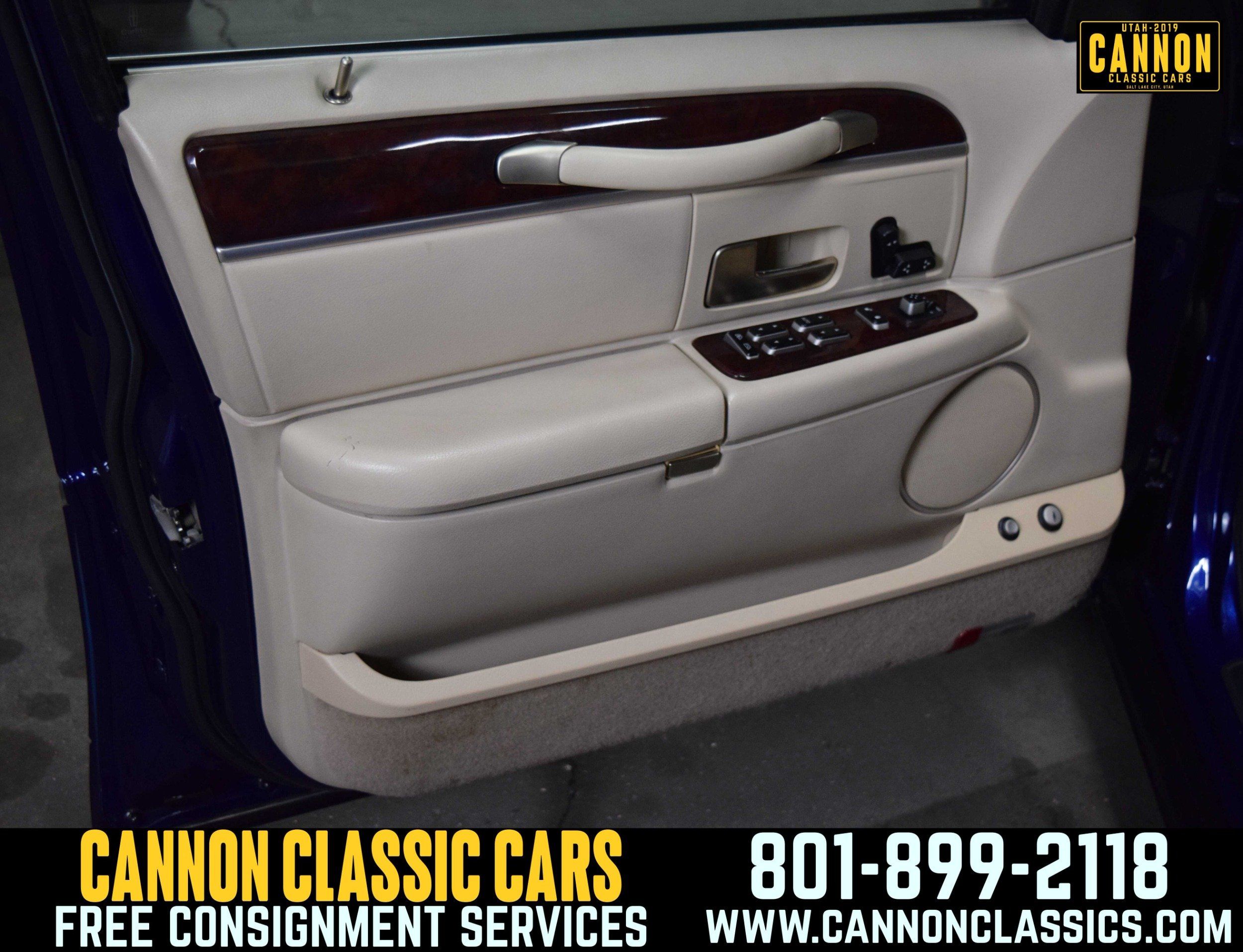 2007 Lincoln Town Car Signature - Photo 25