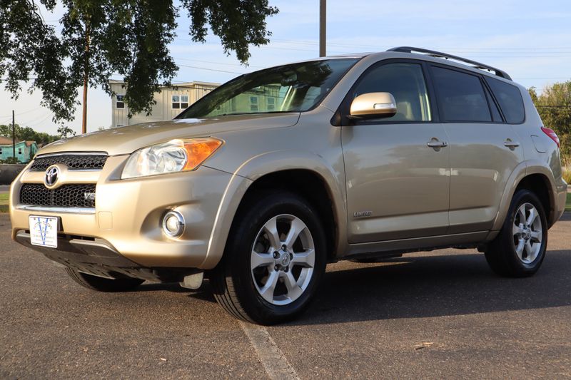 2010 Toyota RAV4 Photos