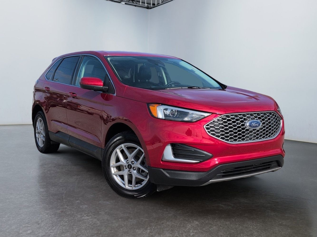 2024 Ford Edge SEL's photo