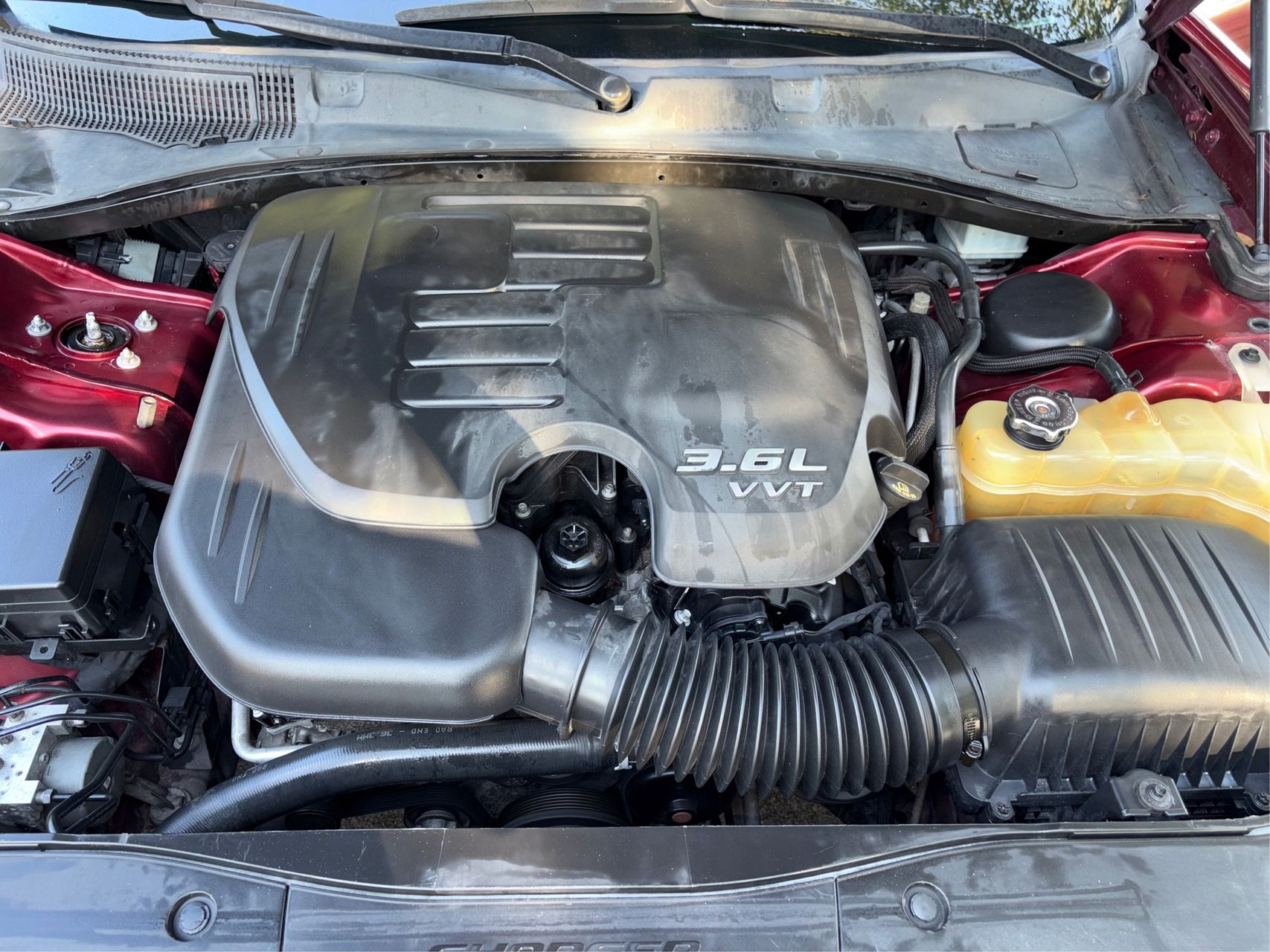 Dodge Charger photo 14