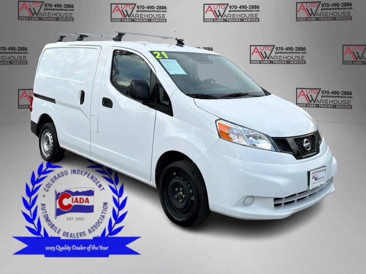 2021 Nissan NV200 S