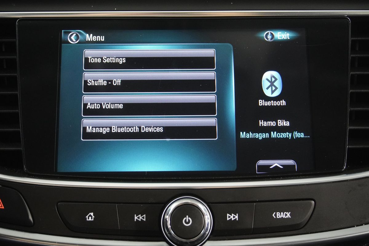 2017 Buick LaCrosse Essence