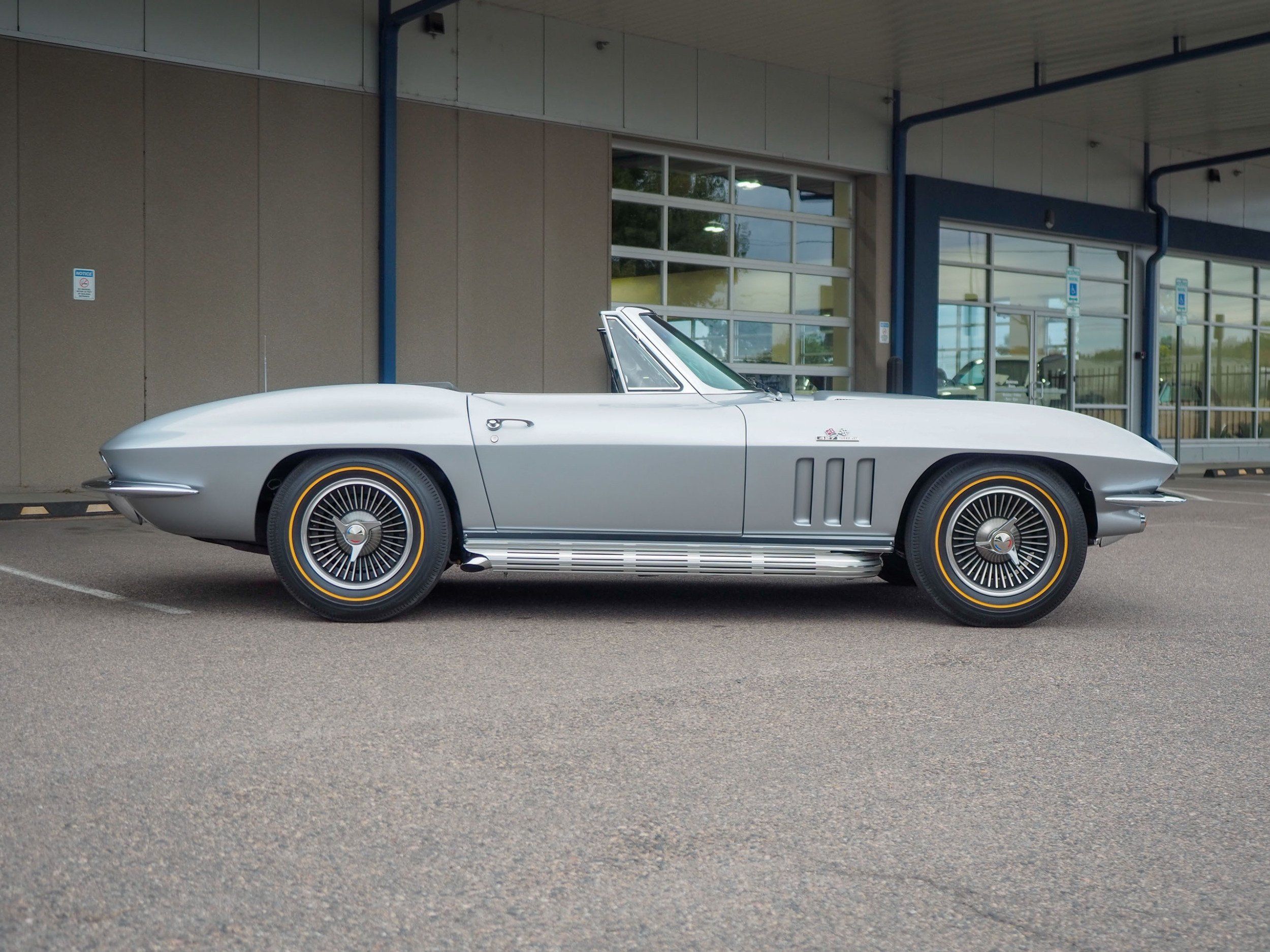 1966 Chevrolet Corvette Silver Roadster