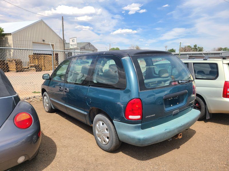 2000 Dodge Caravan Base's photo