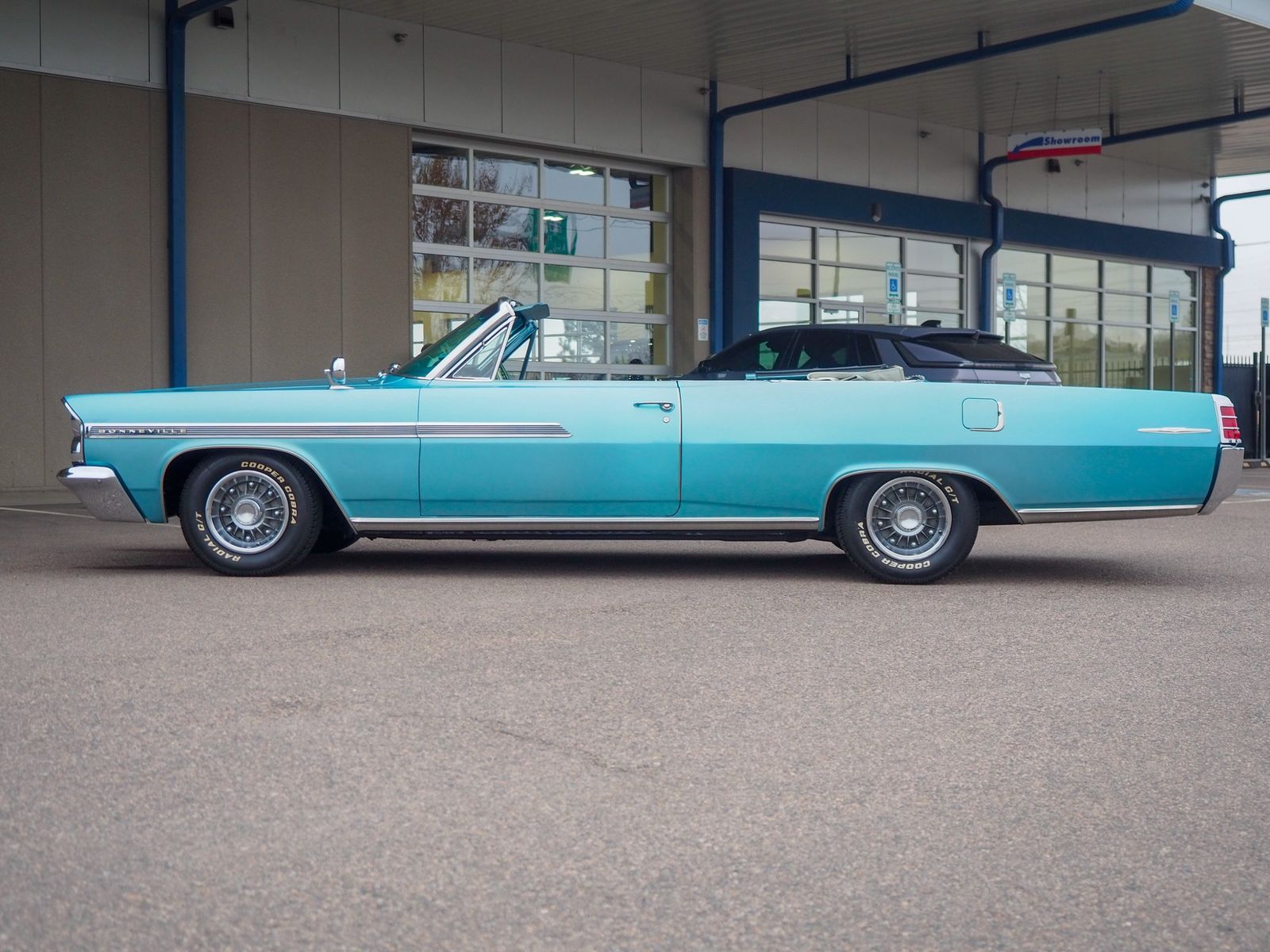 1963 Pontiac Bonneville 14