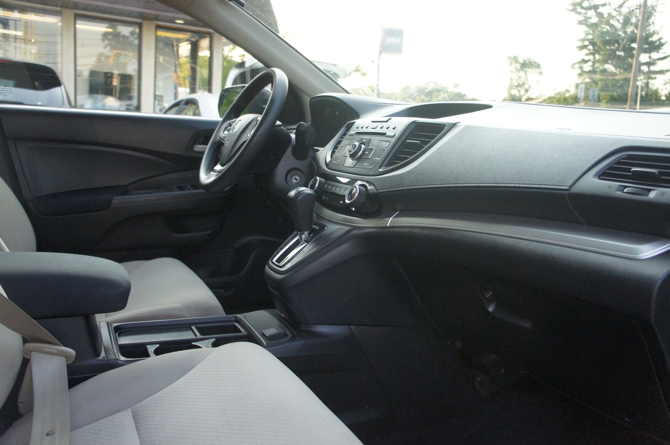 2016 Honda CR-V LX photo 15