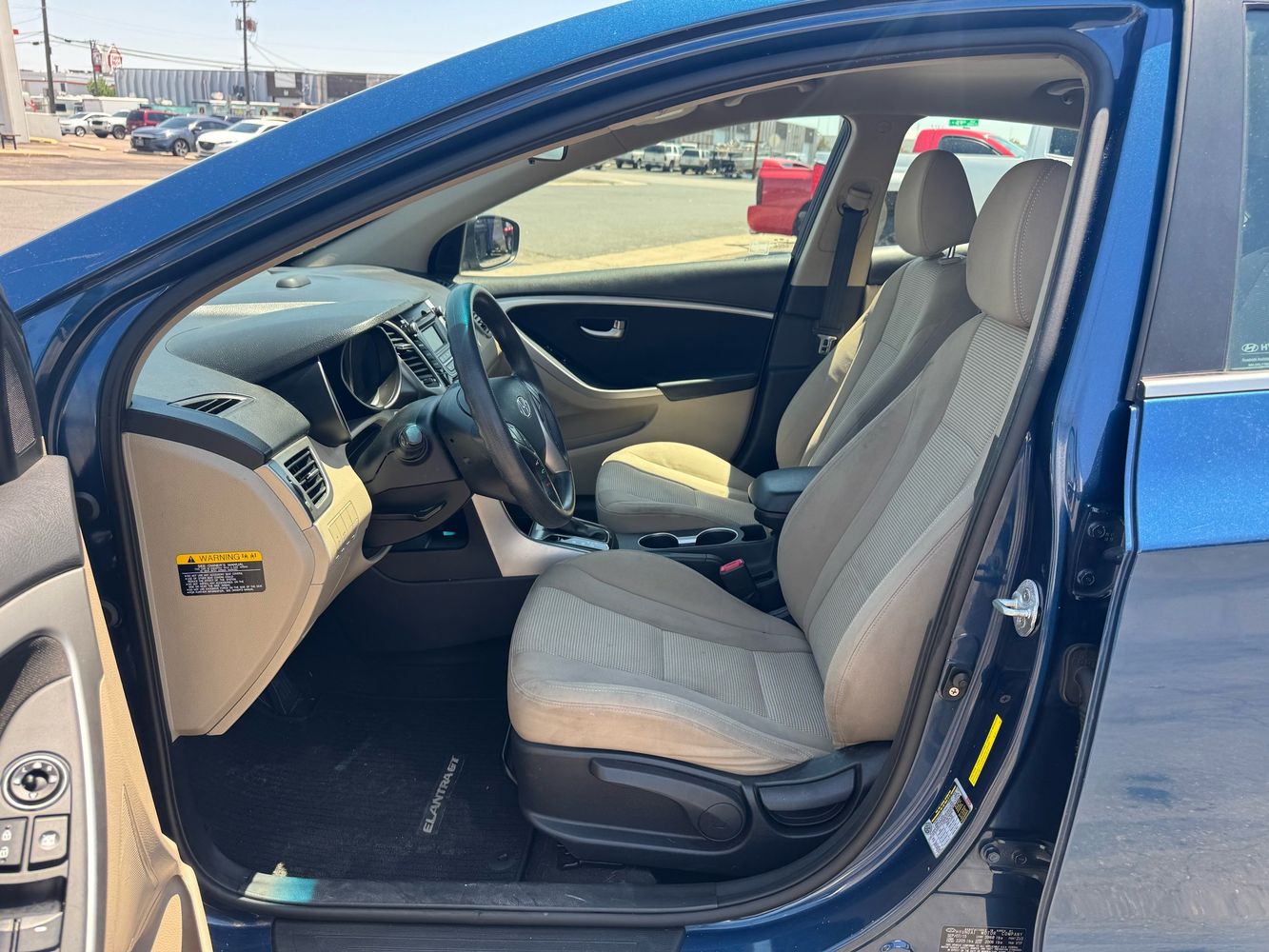 2016 Hyundai Elantra GT Base photo 20