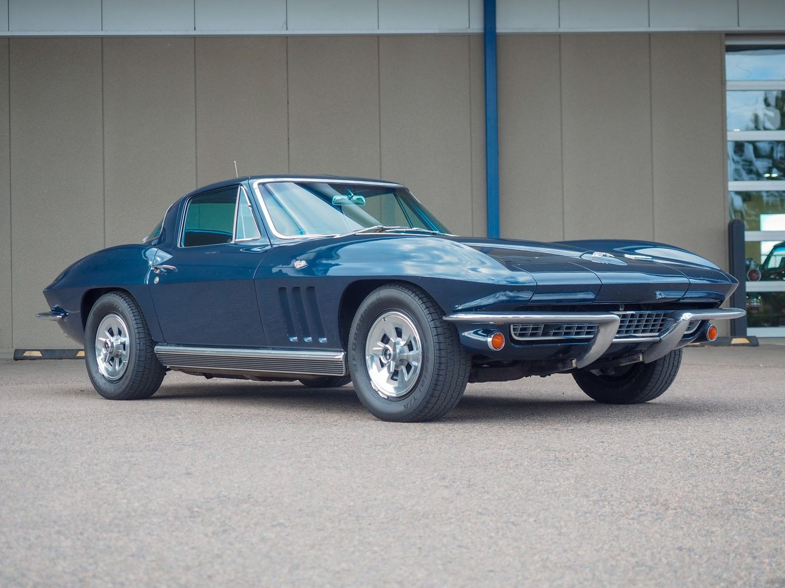 1966 Chevrolet Corvette 84