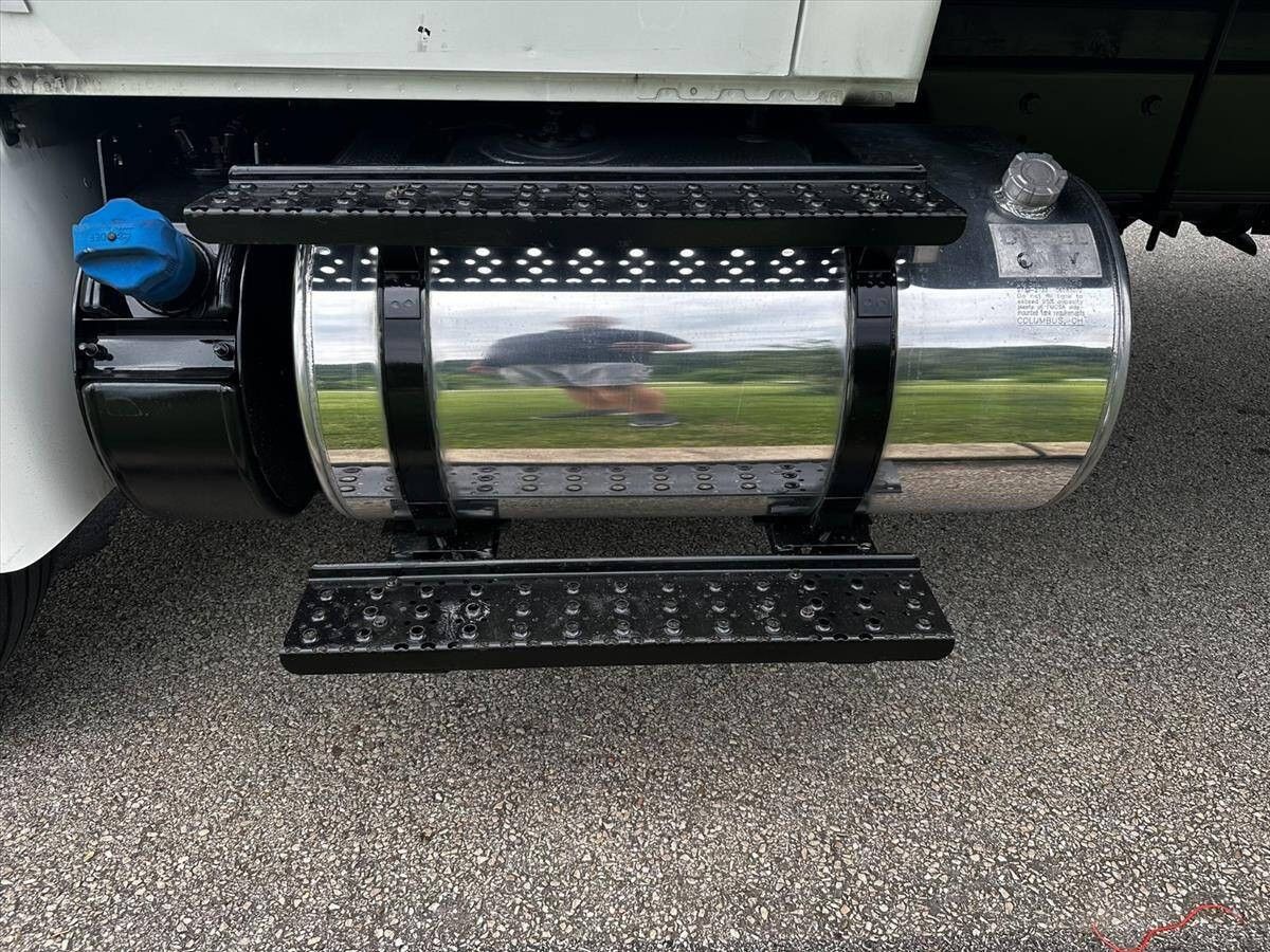 2019 International DuraStar 4300 13