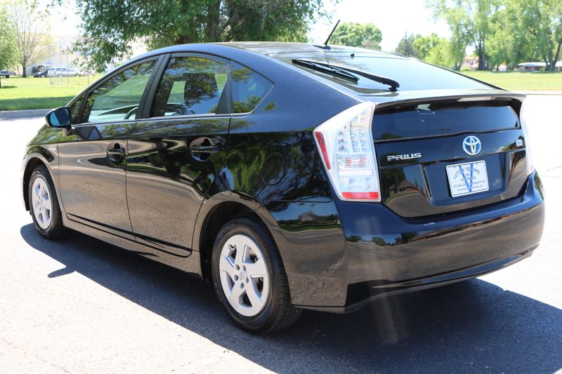 2010 Toyota Prius Photos