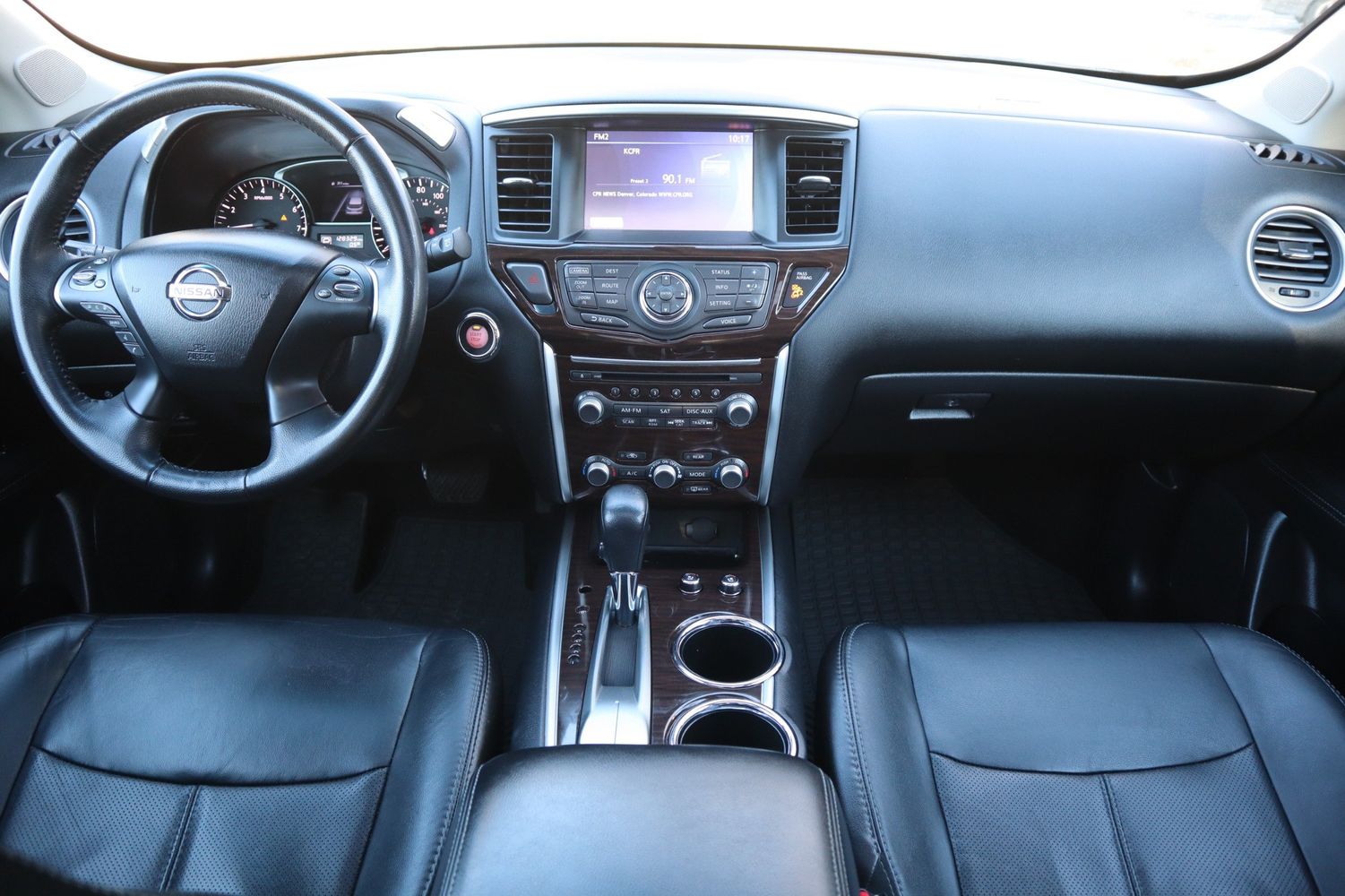 2014 Nissan Pathfinder Platinum | Victory Motors of Colorado