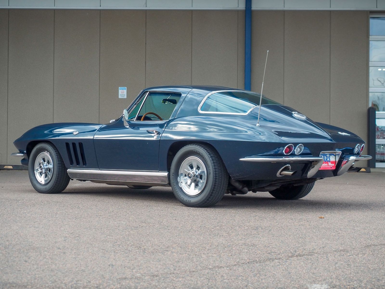 1966 Chevrolet Corvette 6