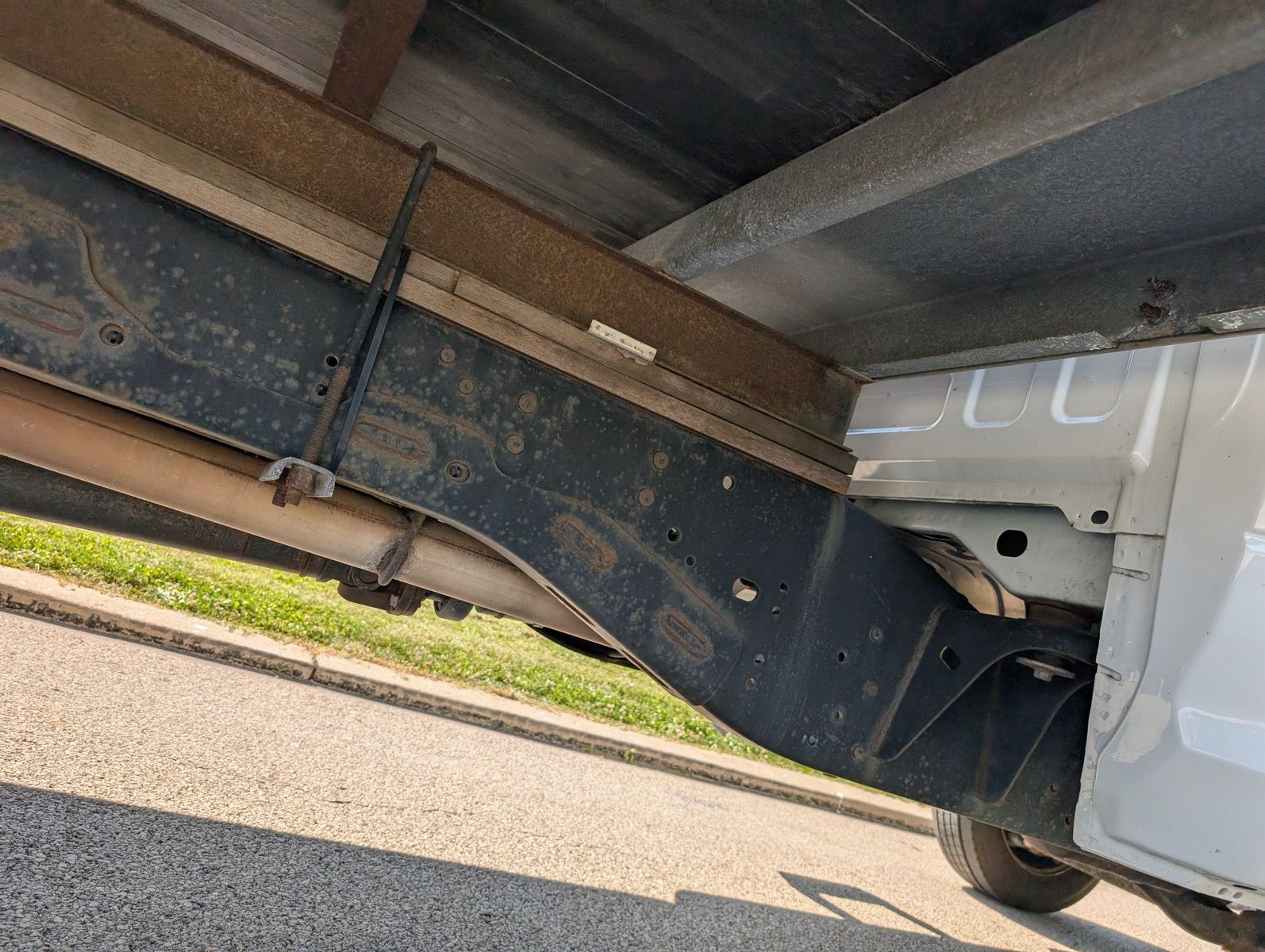 2022 Ram 4500 16' Box Truck 24