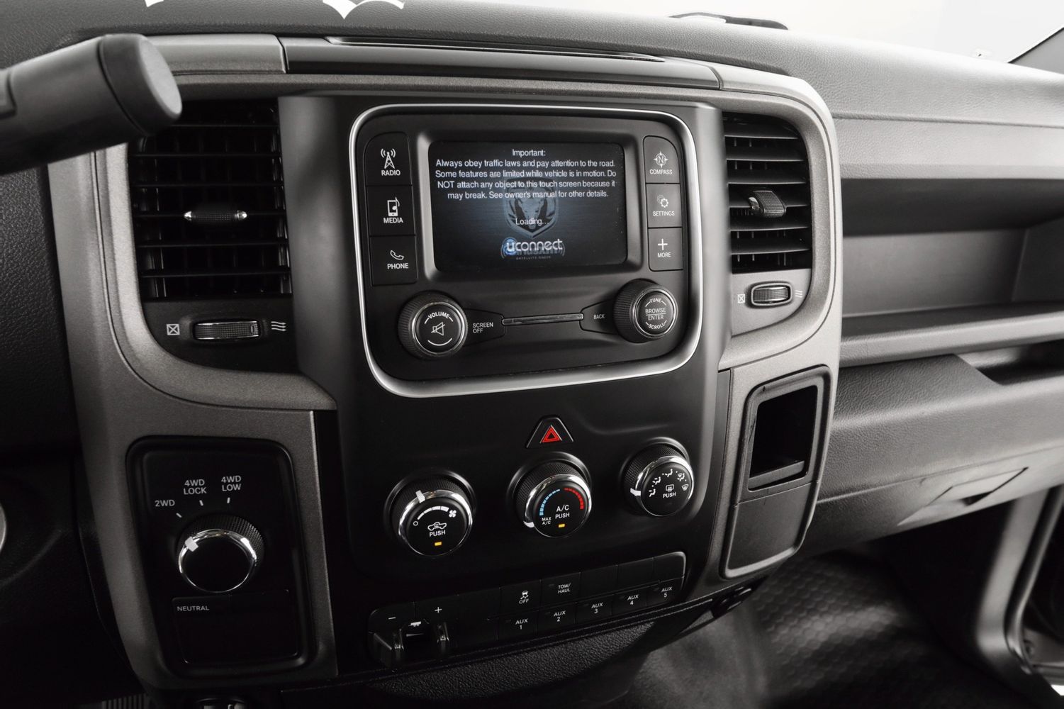 2017 Ram 2500 Tradesman photo 11