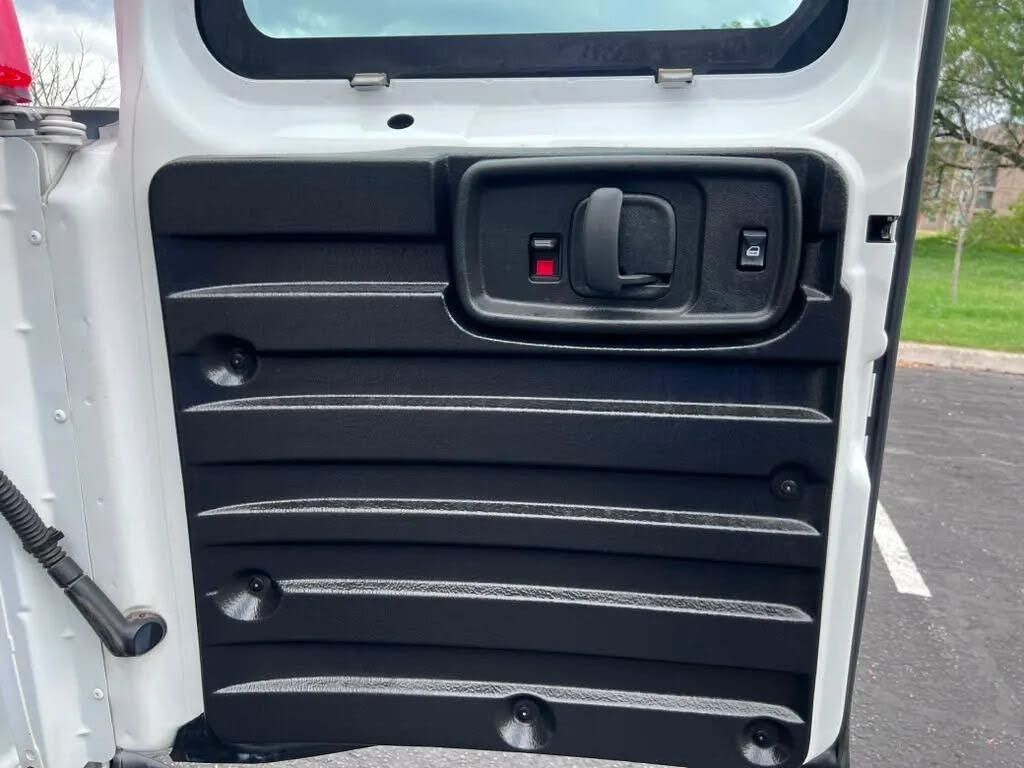2021 Chevrolet Express Cargo #20