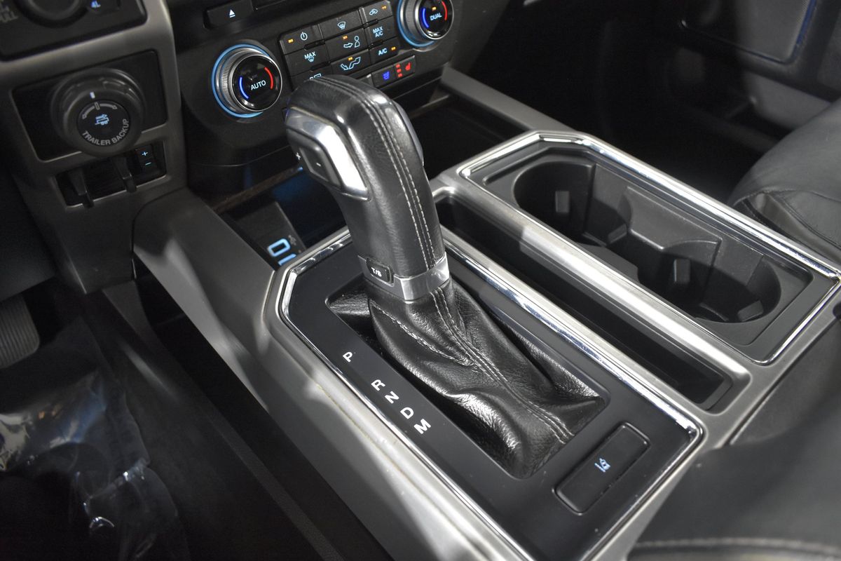 2017 Ford F-150 Platinum