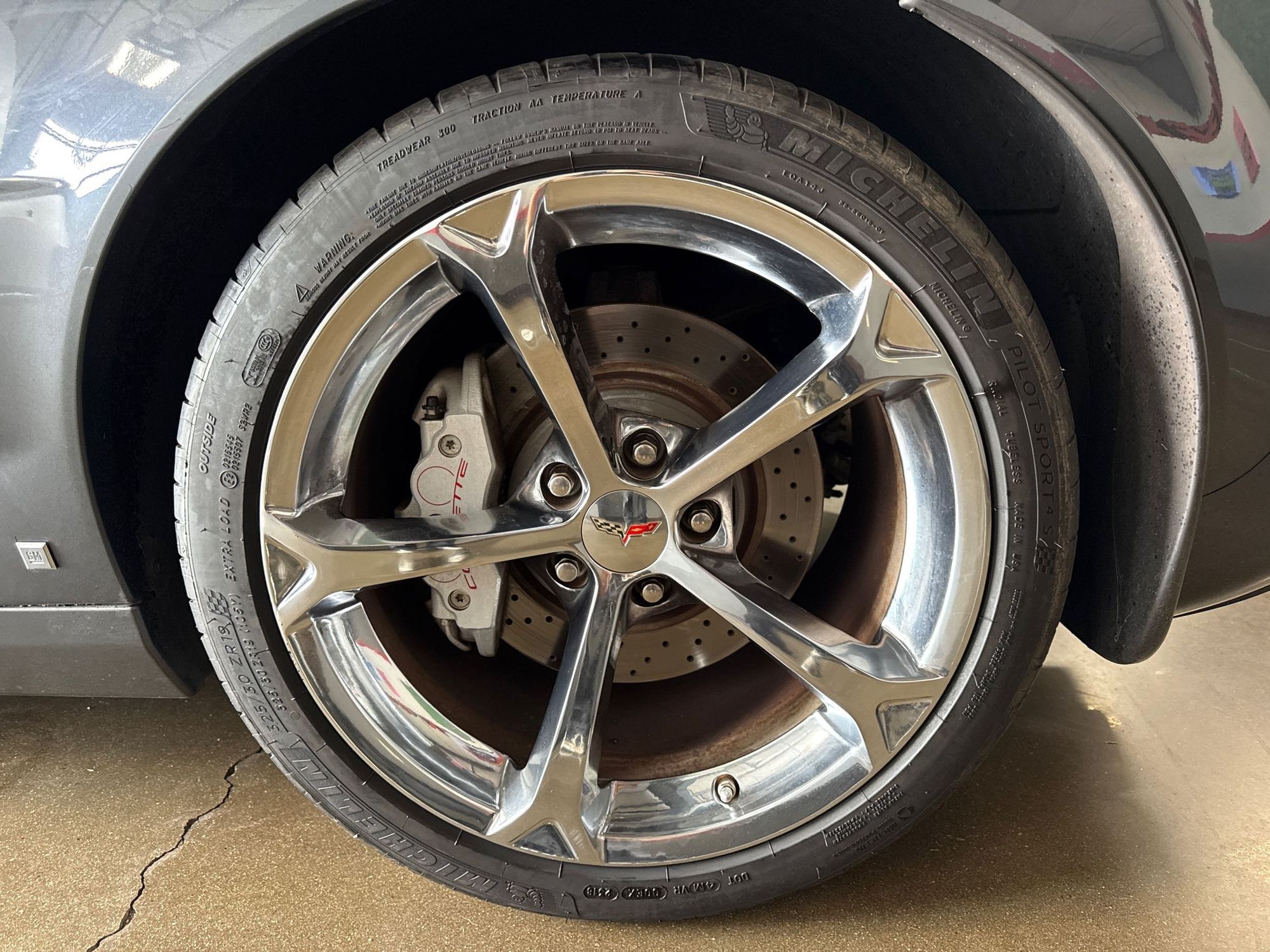 2010 Chevrolet Corvette Grand Sport 3LT photo 37