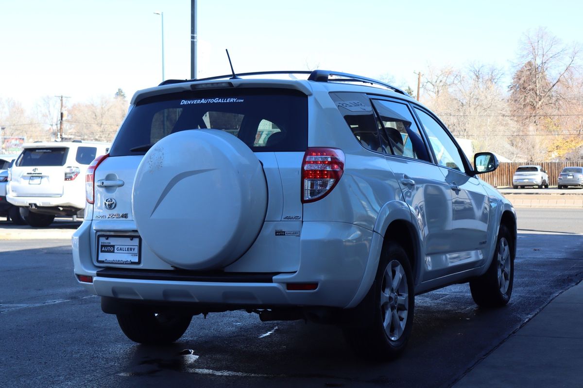 2010 Toyota RAV4 Limited V6