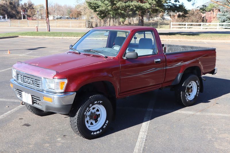 1991 Toyota Pickup Photos