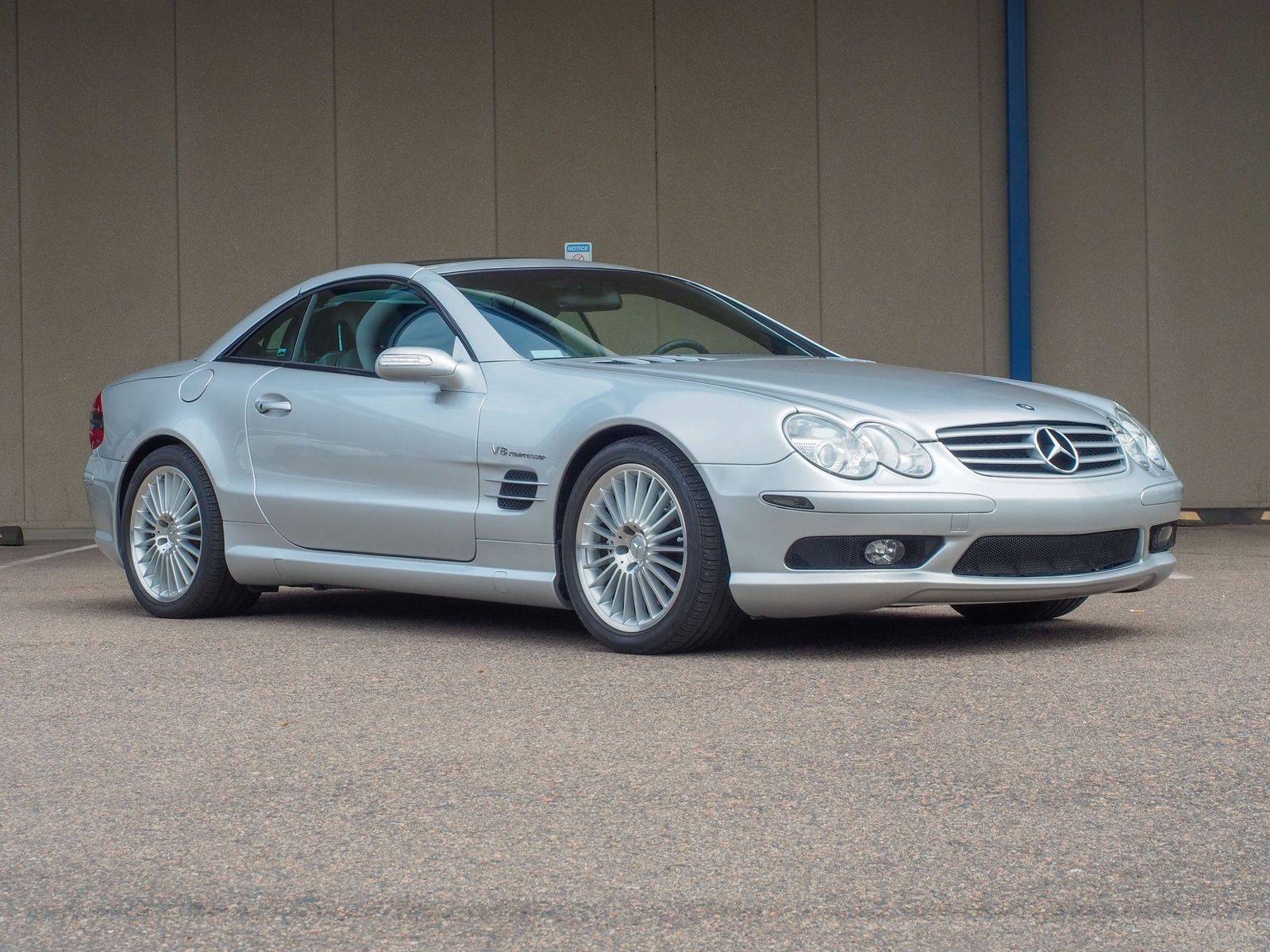 2004 Mercedes-Benz SL-Class 6