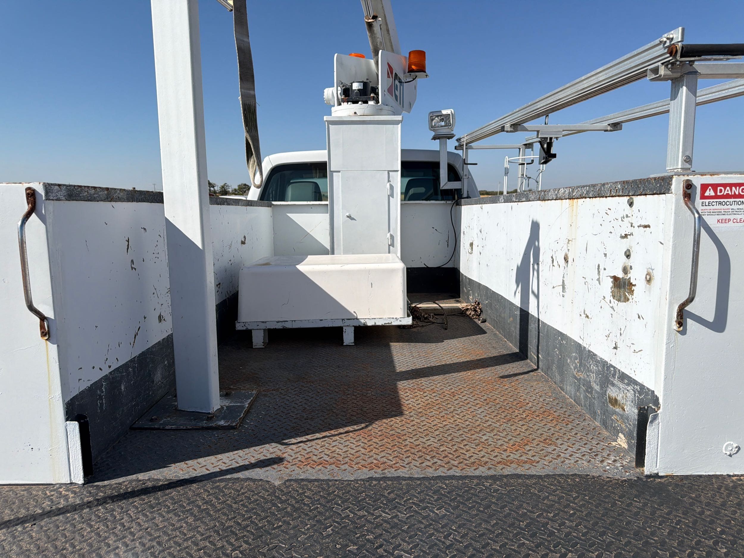 2016 Ford F-450 Super Duty Chassis Cab XL - Photo 20