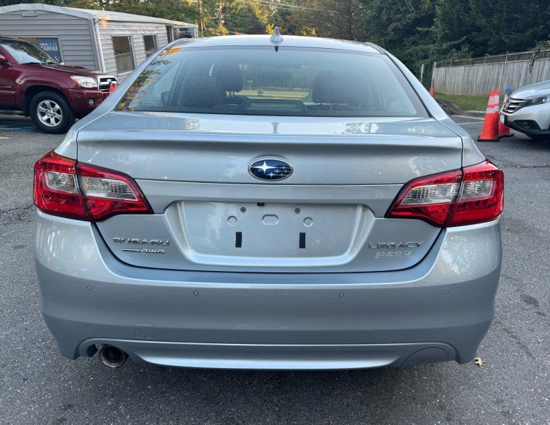 2017 Subaru Legacy 2.5i Limited photo 6