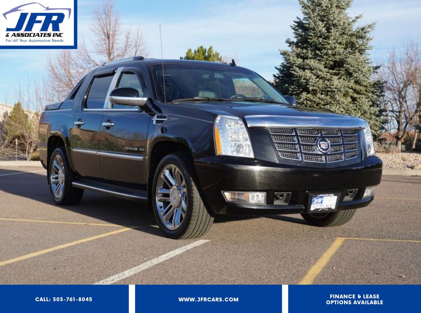 2011 Cadillac Escalade EXT Luxury's photo