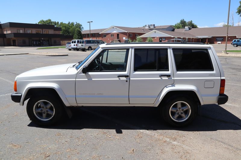 1996 Jeep Cherokee Photos