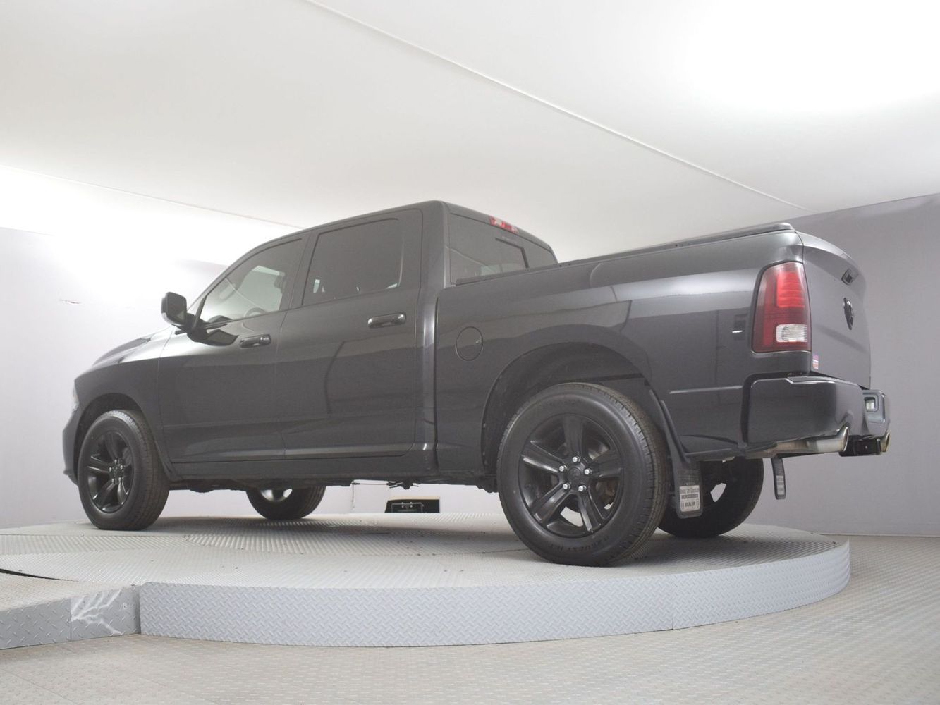 2015 RAM Ram 1500 Sport photo 23