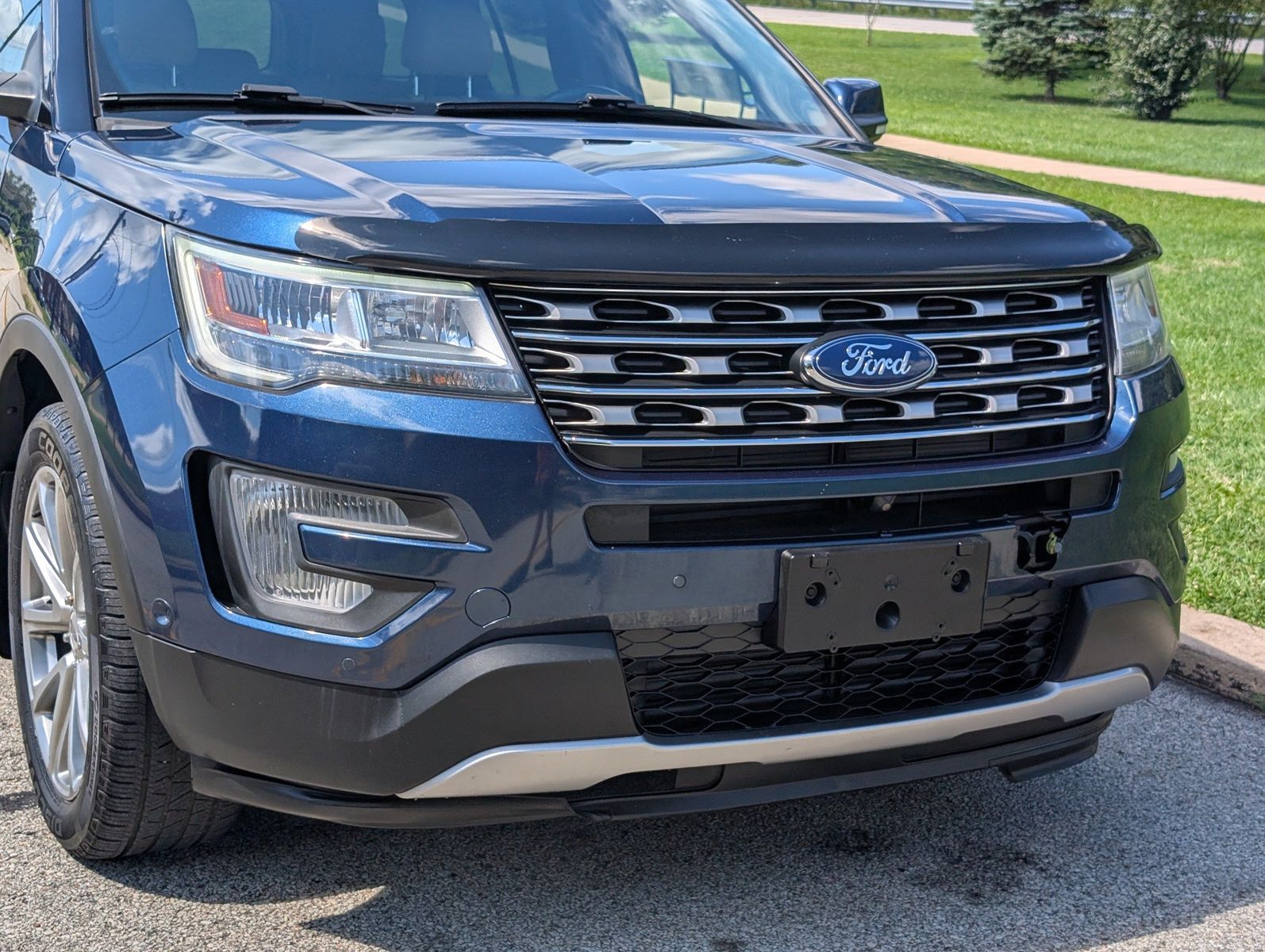 2017 Ford Explorer 14