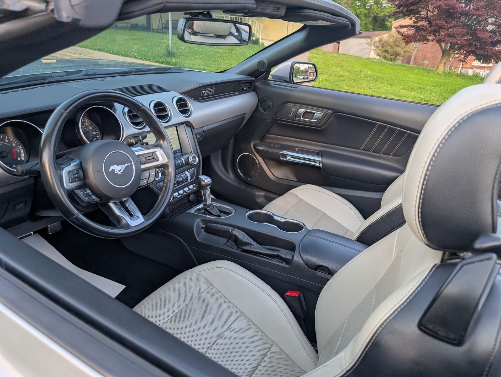 2020 Ford Mustang 45
