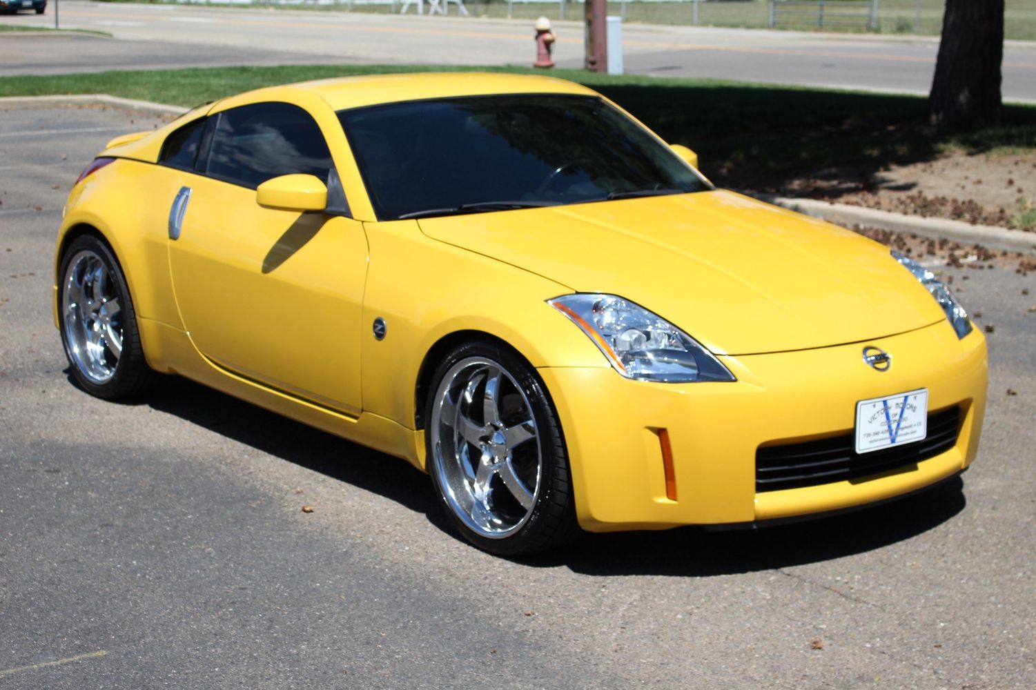 2005 Nissan 350Z Anniversary Edition | Victory Motors of Colorado