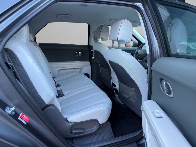 2023 Hyundai Ioniq 5 SEL photo 12