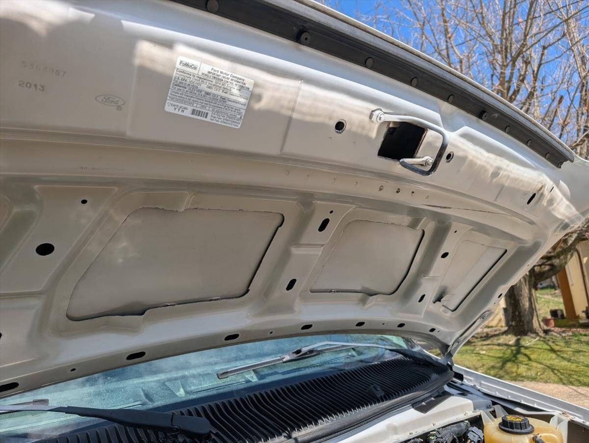 2014 Ford E-Series 88