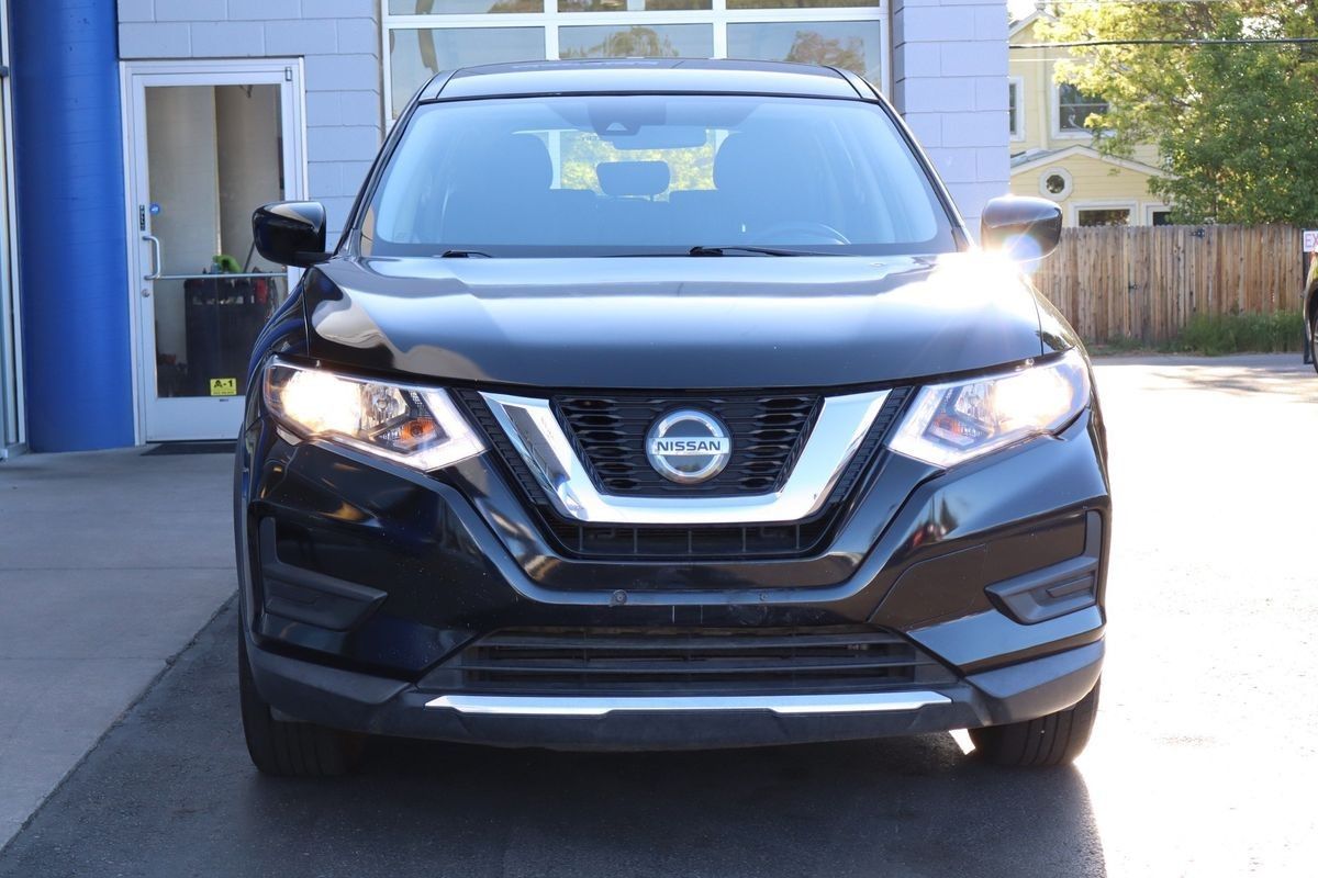 2019 Nissan Rogue S