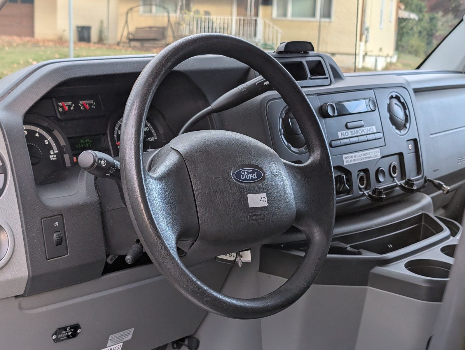 2019 Ford E-Series Chassis 82