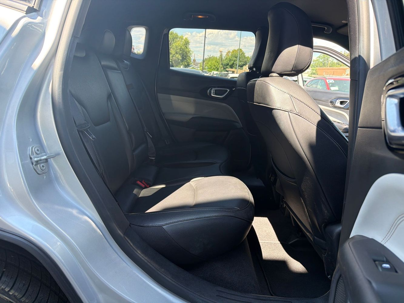 2025 Jeep Compass Limited - Photo 16