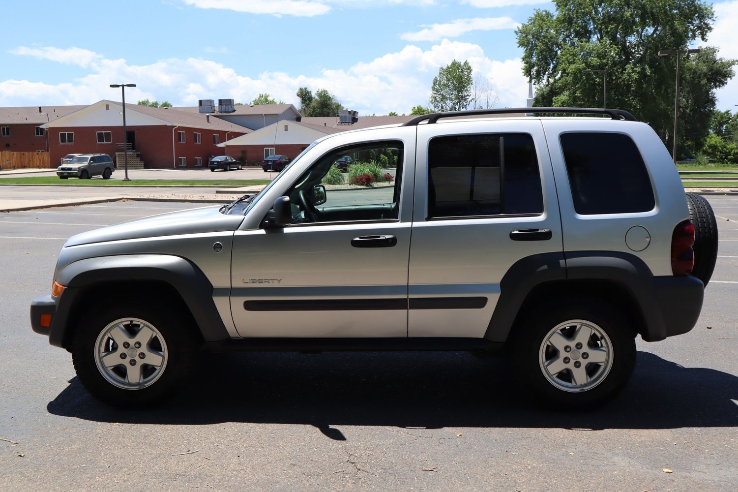 2005 Jeep Liberty Sport | Victory Motors of Colorado