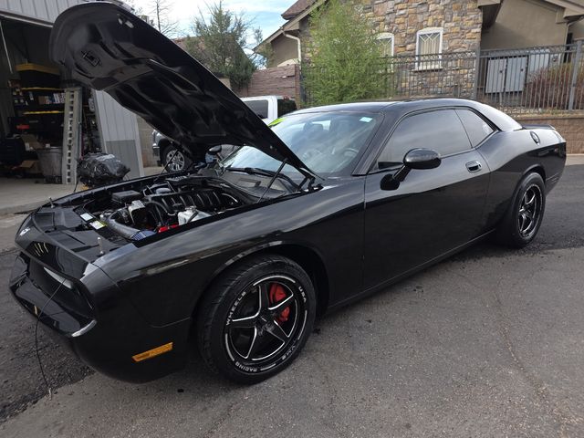Black 2009 Dodge Challenger SRT8 RWD Coupe Rear-Wheel Drive 5-Speed Automatic
