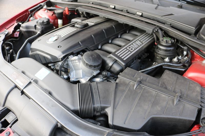 2008 BMW 328xi Photos