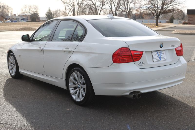 2011 BMW 328xi Photos