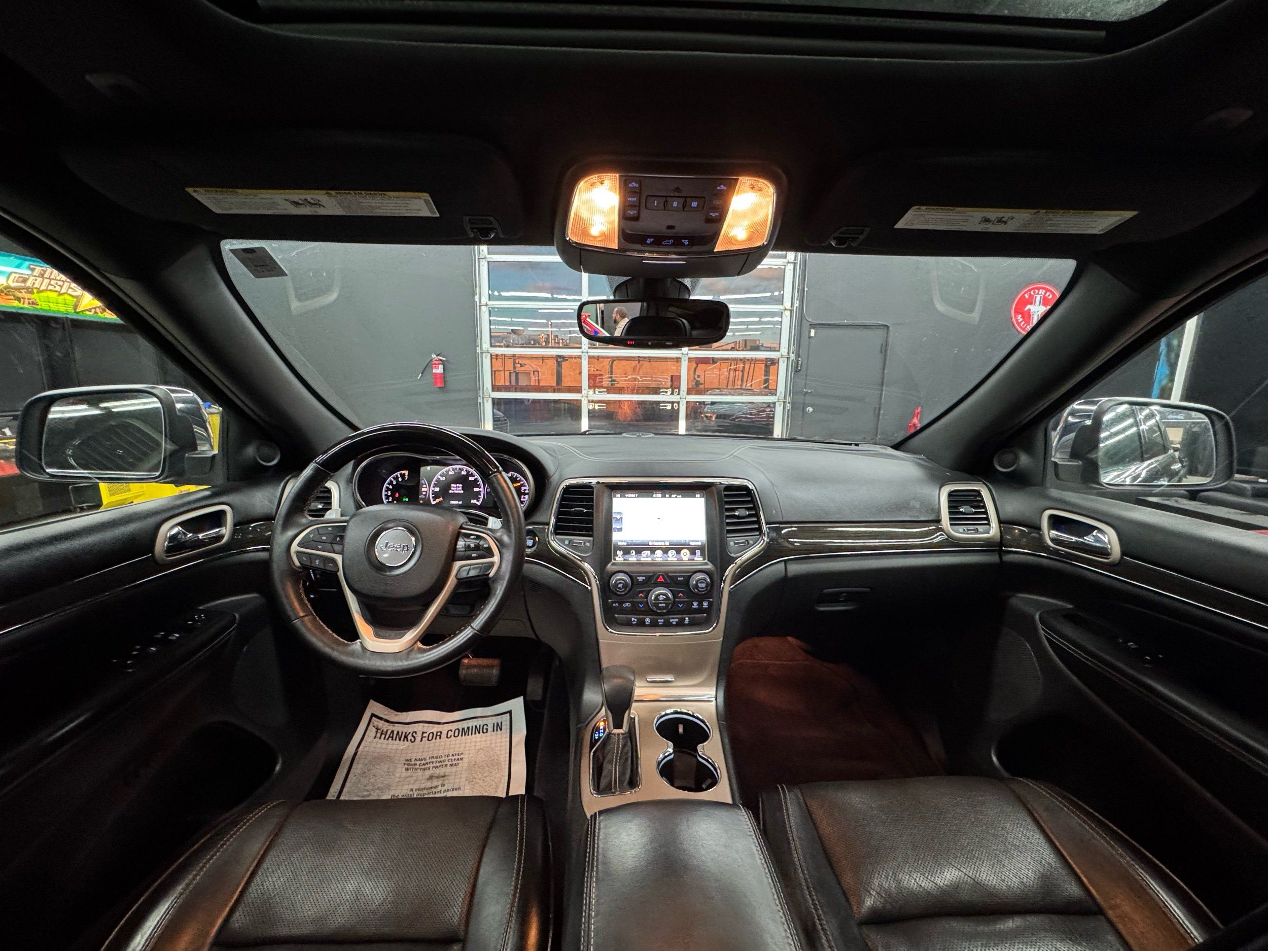 2017 Jeep Grand Cherokee Overland - Photo 35