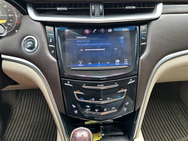 2014 Cadillac XTS Premium photo 14