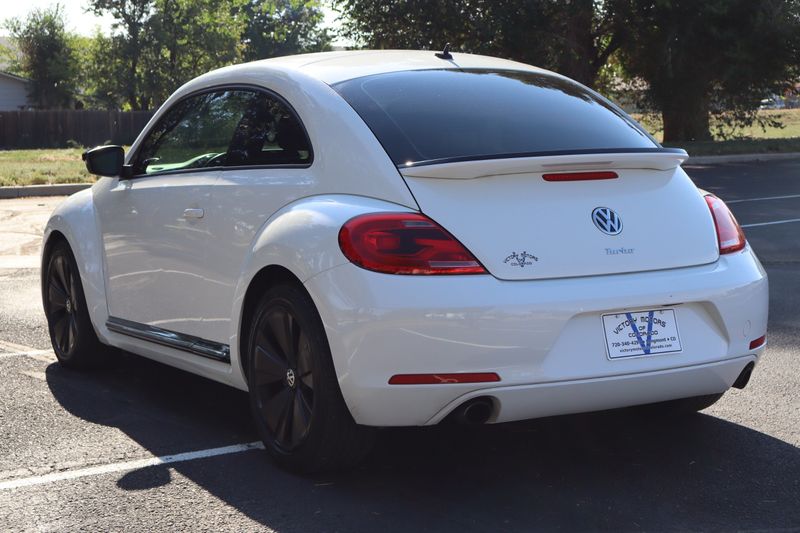 2013 Volkswagen Beetle Turbo PZEV | Victory Motors of Colorado