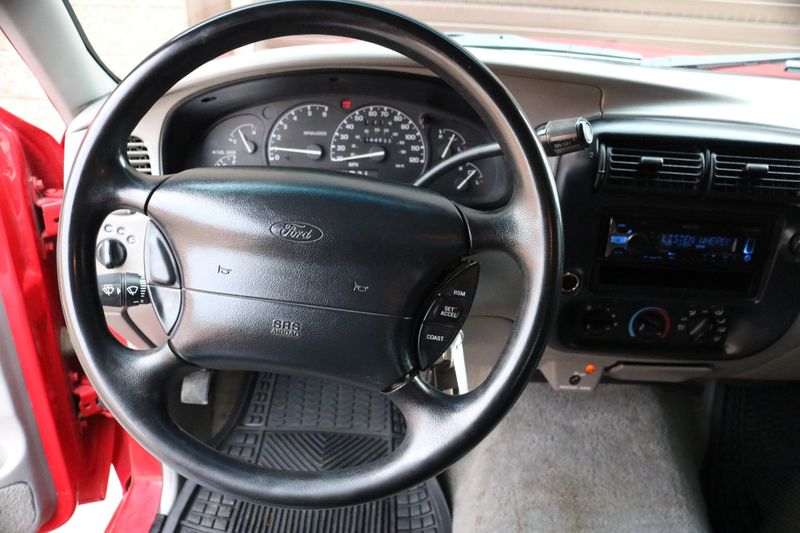 1998 Ford Ranger Photos