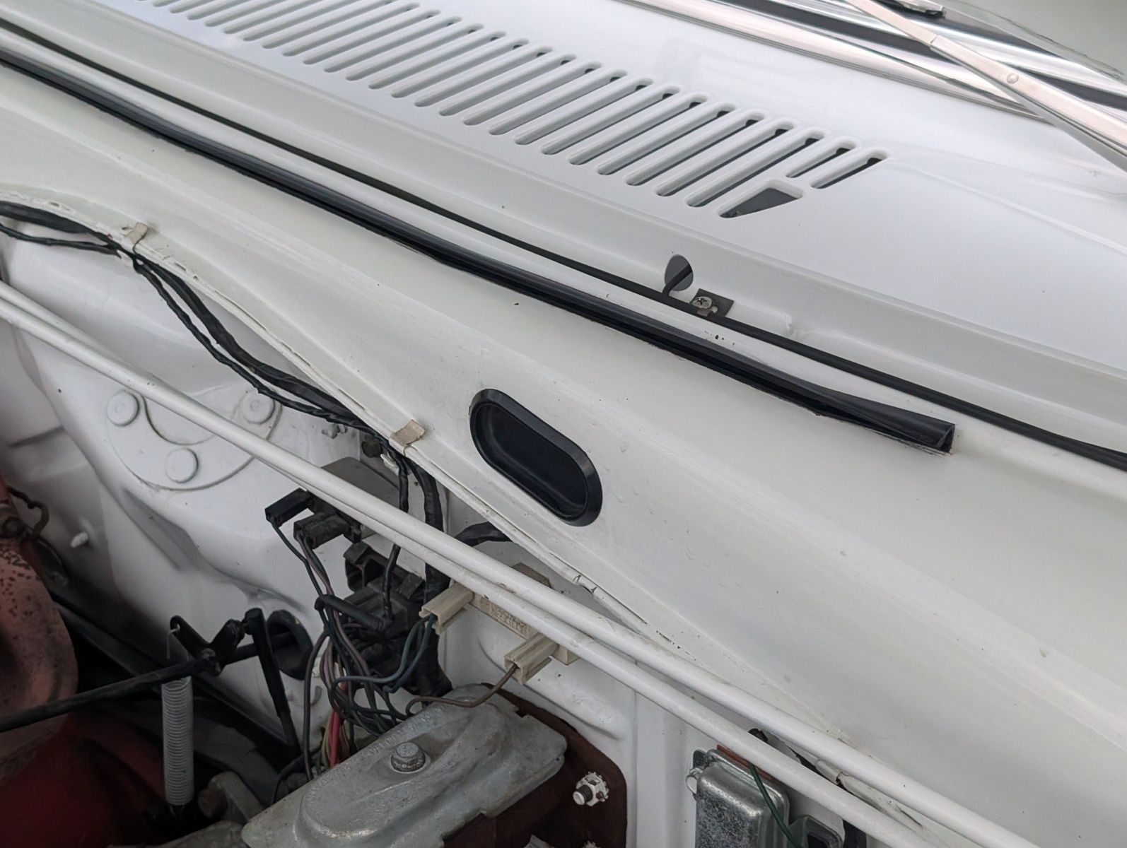 1963 Plymouth Valiant 143