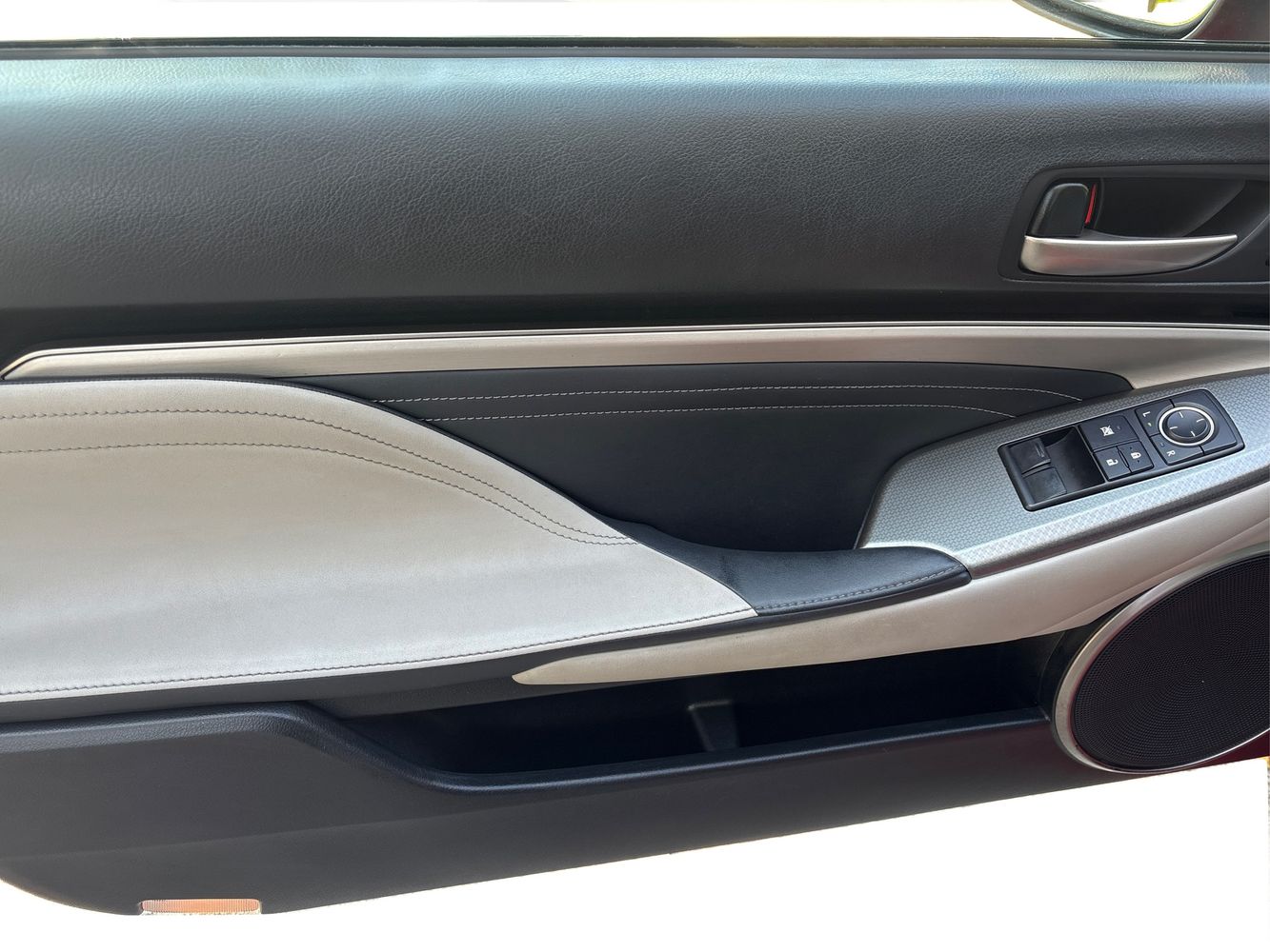 2015 Lexus RC 350 photo 25