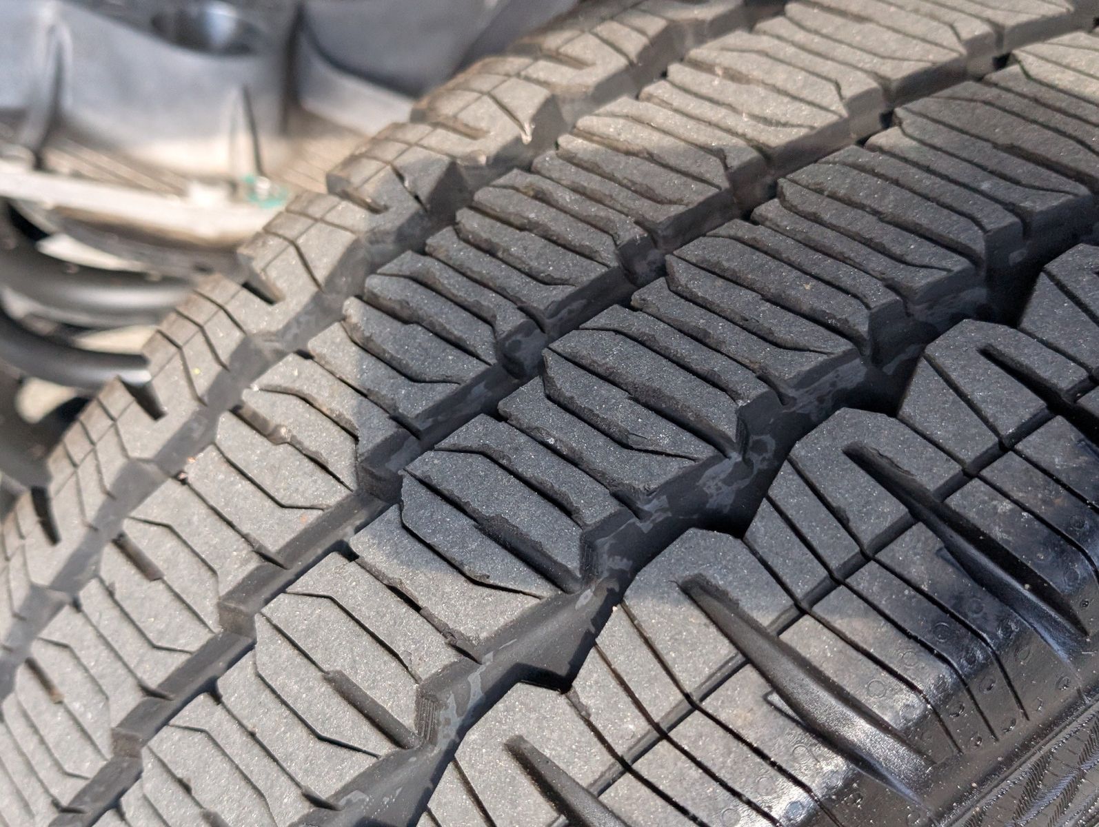 2023 Ford E-Transit-350 36