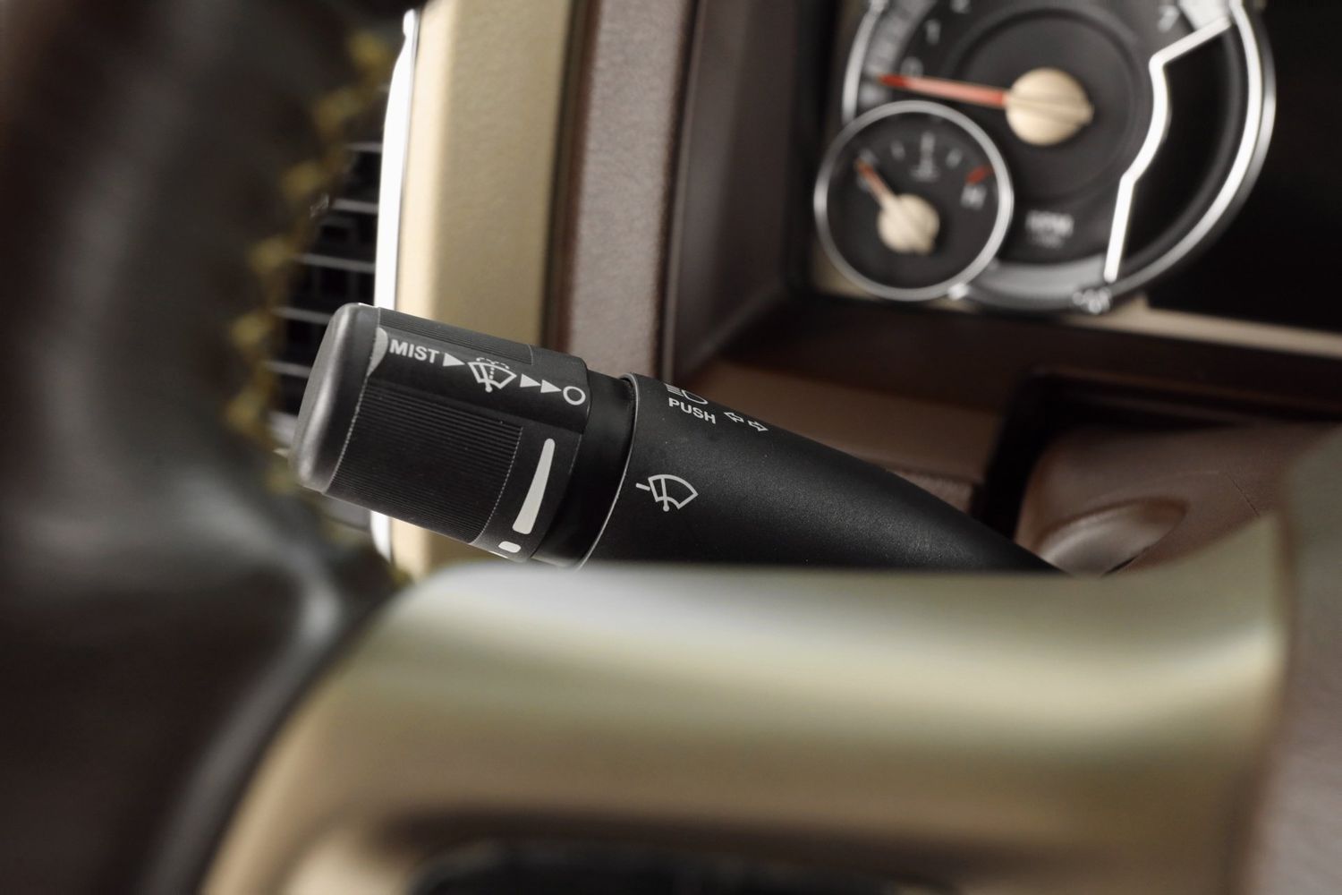 2017 Ram 1500 Laramie Longhorn photo 28